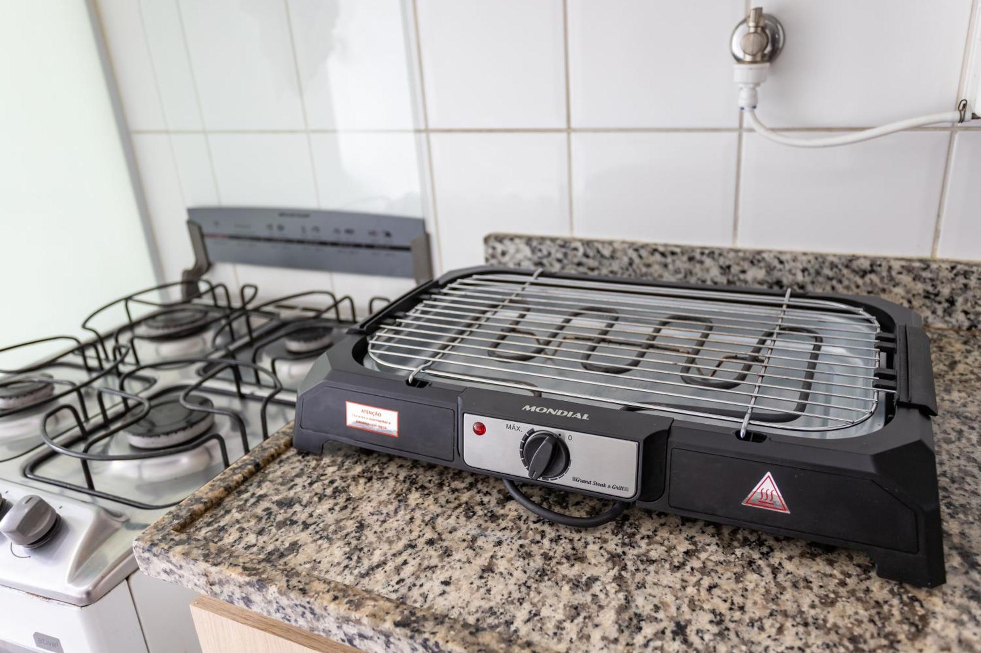Apto 2 Quartos Com Varanda Em Frente Ao Riocentro Barra Olimpica Wi-fi Rapido Piscina Cozinha Completa E Estacionamento Portaria 24h Sala Homeoffice Brinquedoteca E Parquinho Infantil Ideal Grupos Familias E A Trabalho Apartamento