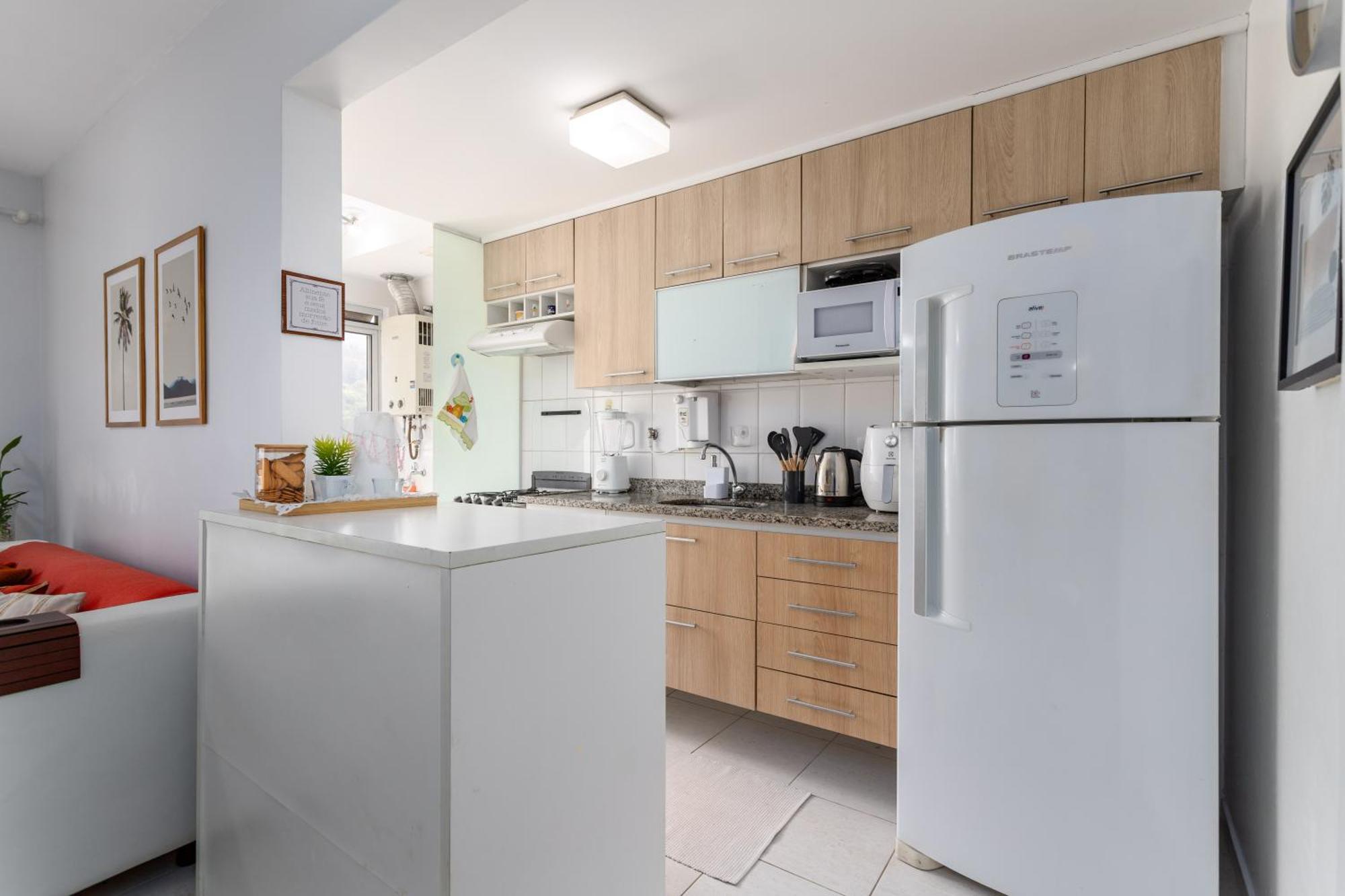 Apartamento Apto 2 Quartos Com Varanda Em Frente Ao Riocentro Barra Olimpica Wi-fi Rapido Piscina Cozinha Completa E Estacionamento Portaria 24h Sala Homeoffice Brinquedoteca E Parquinho Infantil Ideal Grupos Familias E A Trabalho *