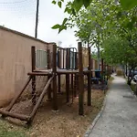 Apto 2 Quartos Com Varanda Em Frente Ao Riocentro Barra Olimpica Wi-Fi Rapido Piscina Cozinha Completa E Estacionamento Portaria 24H Sala Homeoffice Brinquedoteca E Parquinho Infantil Ideal Para Grupos Familias E Hospedes A Trabalho